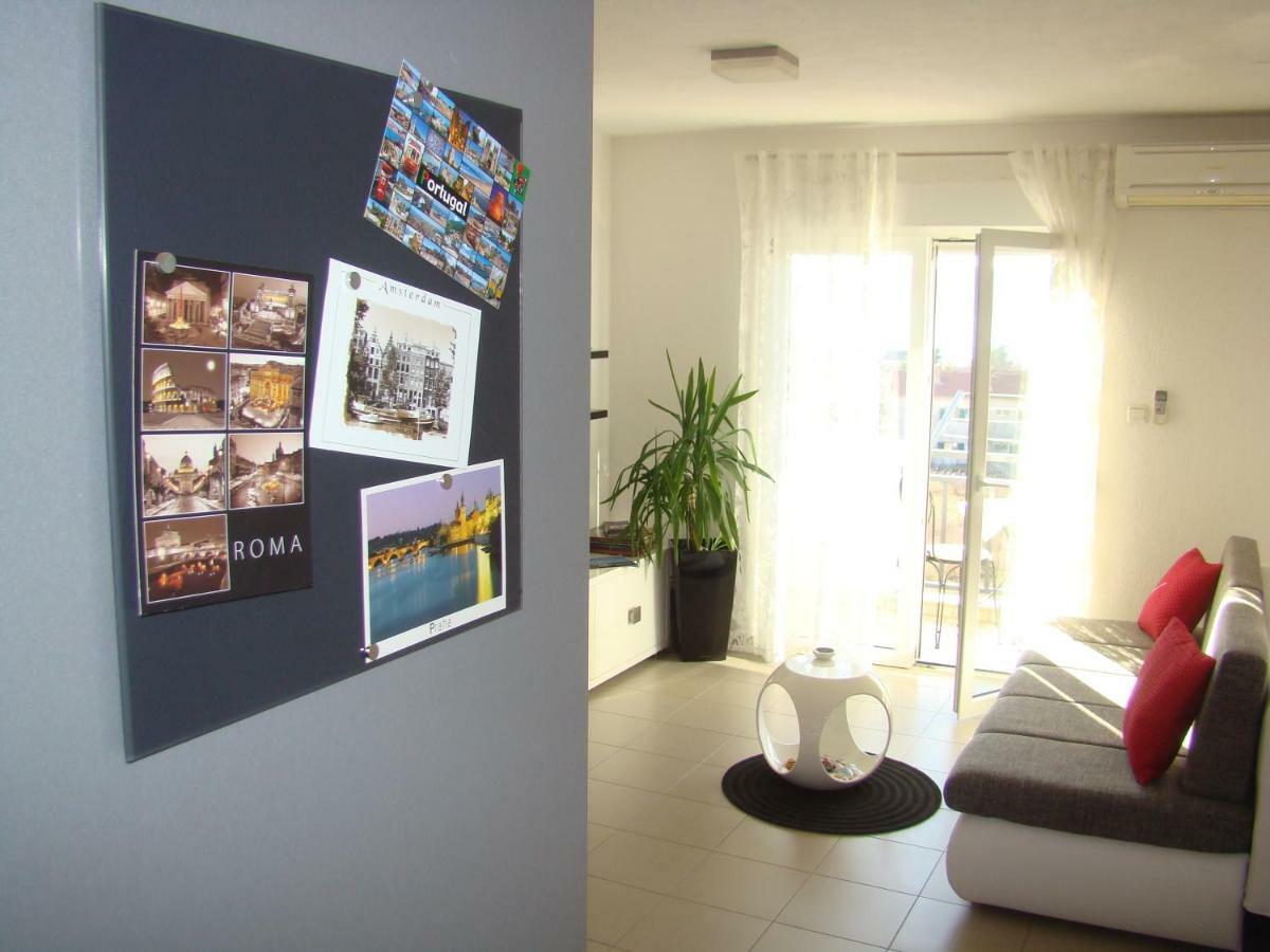 Appartement Kike Red à Kaštela Extérieur photo